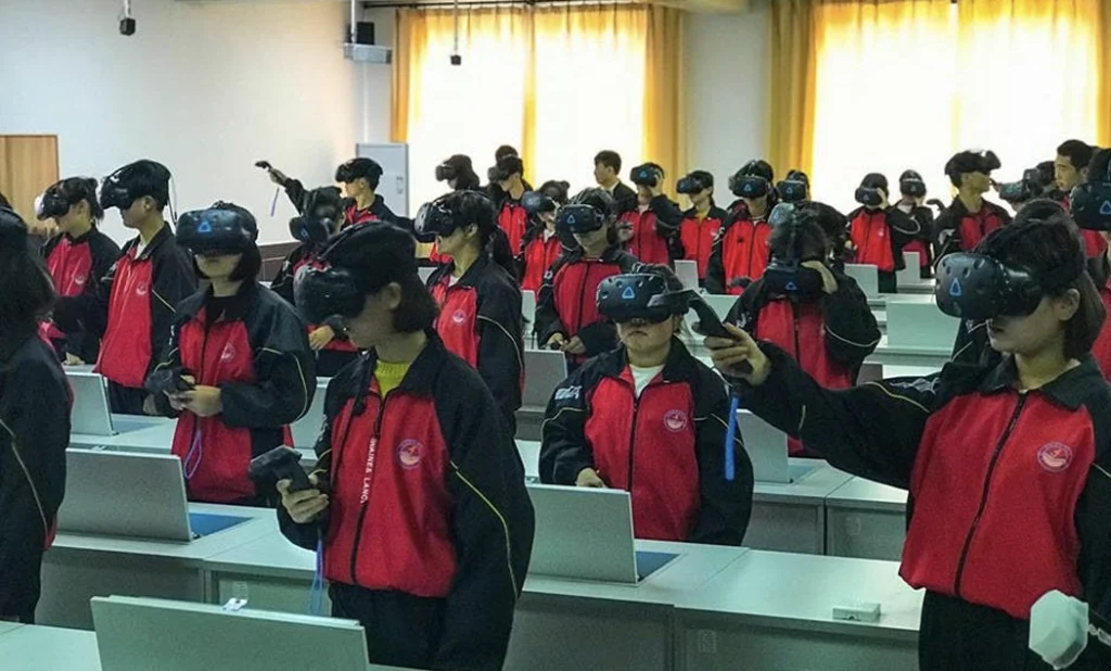 Graylin, A. W. (2017, October). [VR Classroom deployed in a high school in the NingXia province of China].